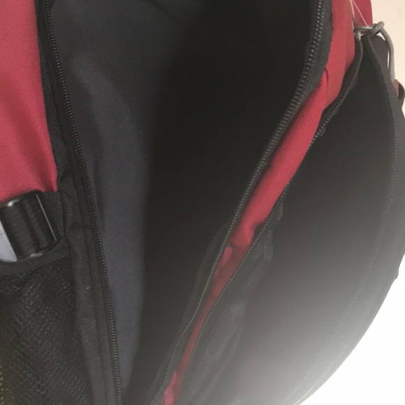 Bon Voyage Backpack 🎒 - Picture 7 of 8